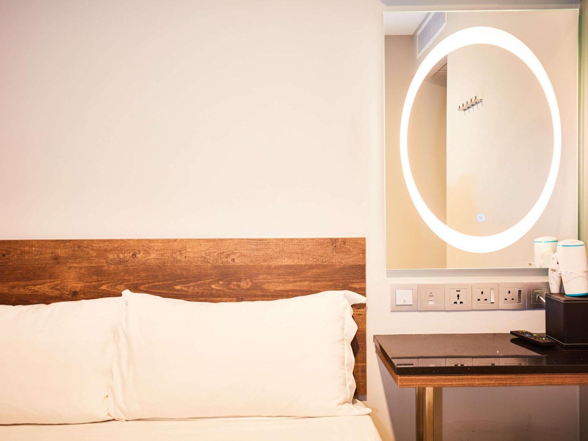 Ibis Budget Singapore Selegie Eksteriør bilde